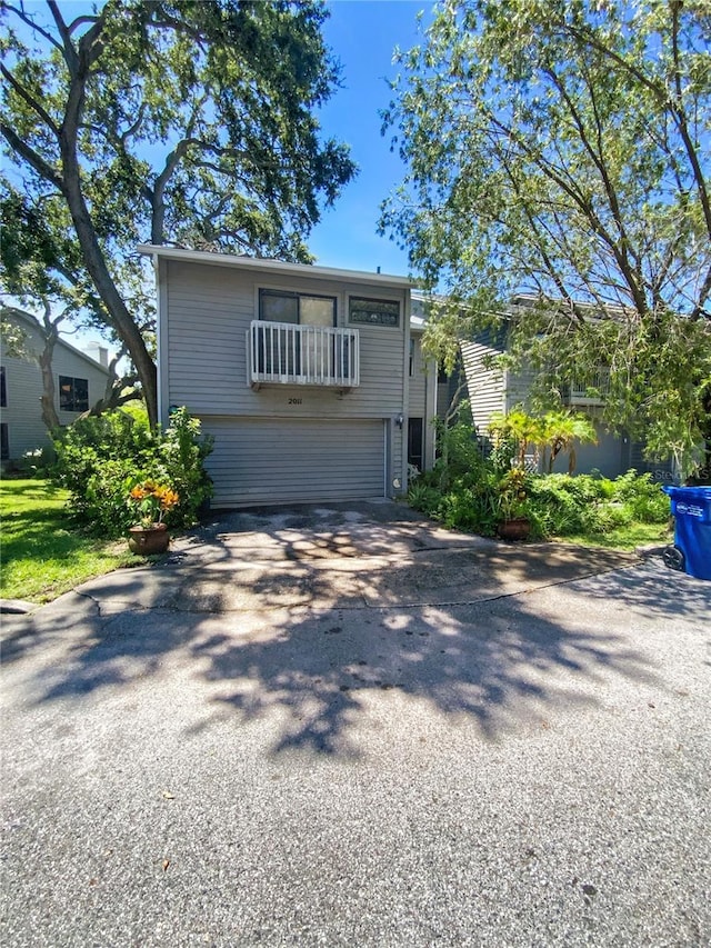 2011 Arbor Dr, Clearwater, FL 33760 - photo 4