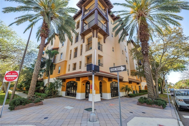 100 4th Ave S Unit 207, Saint Petersburg, FL 33701 - photo 1