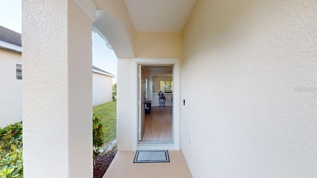11822 Crawford Parrish Ln, Parrish, FL 34219 - property entrance with stucco siding
