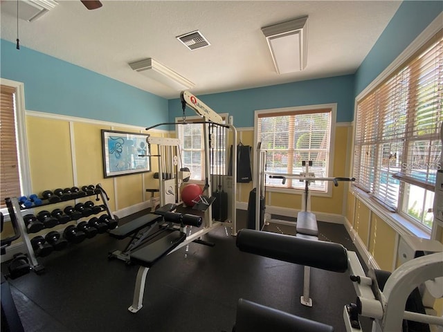 11822 Crawford Parrish Ln, Parrish, FL 34219 - workout area with baseboards
