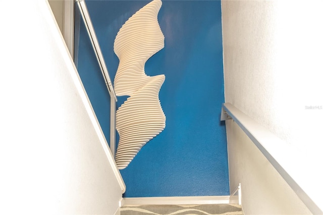 detailed view of baseboards