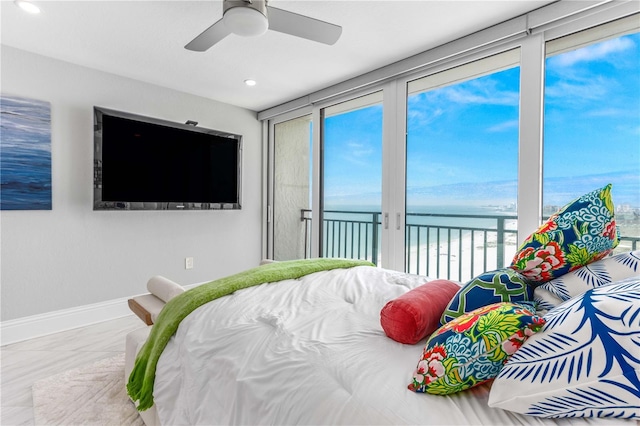bedroom featuring baseboards, access to outside, recessed lighting, and ceiling fan
