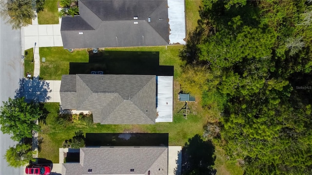 4250 Warwick Hills Dr, Wesley Chapel, FL 33543 - aerial view of property and surrounding area