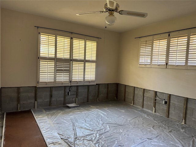 3316 S Shamrock Rd, Tampa, FL 33629 - empty room with a ceiling fan