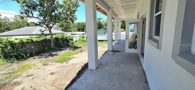 1405 50th Ave N, Saint Petersburg, FL 33703 - photo 8