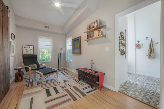 604 W Hilda St, Tampa, FL 33603 - sitting room featuring light wood-type flooring, ceiling fan, and baseboards