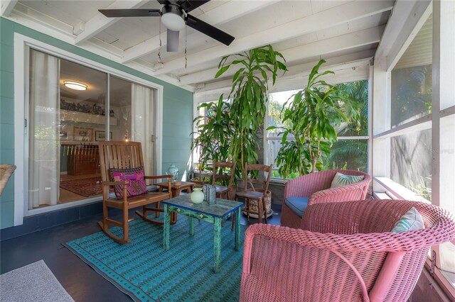 604 W Hilda St, Tampa, FL 33603 - sunroom featuring ceiling fan, outdoor lounge area, and beam ceiling