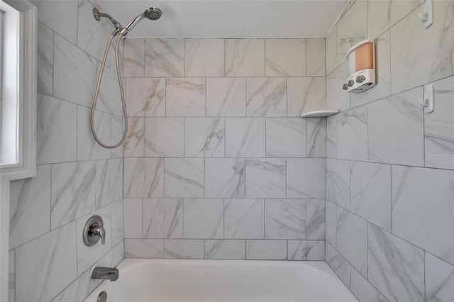 1138 Howard St, Clearwater, FL 33756 - bathroom with bathing tub / shower combination