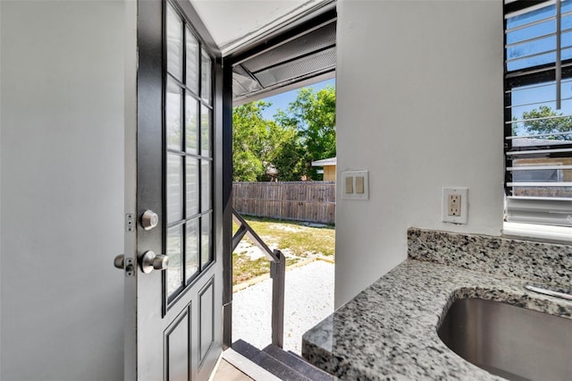 1138 Howard St, Clearwater, FL 33756 - view of doorway