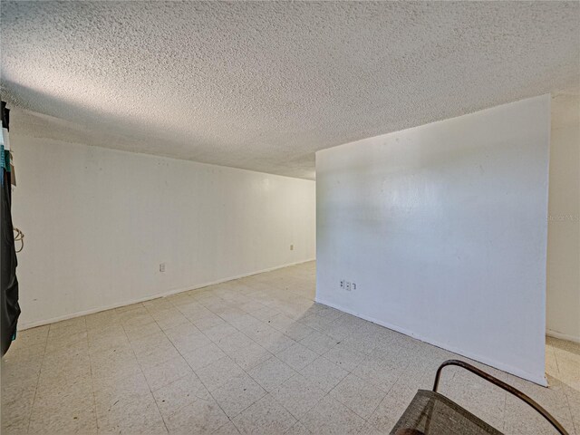 38234 Roosevelt Ave, Dade City, FL 33525 - photo 11