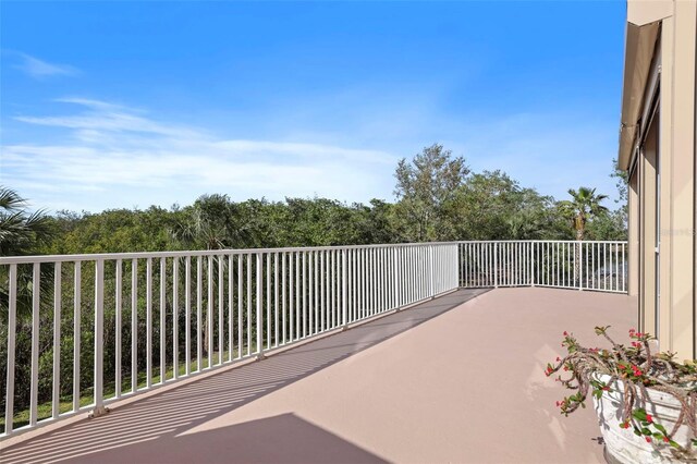 6495 Shoreline Dr Unit 8106, Saint Petersburg, FL 33708 - view of balcony
