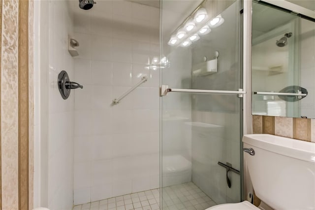 895 S Gulfview Blvd Unit 309, Clearwater Beach, FL 33767 - full bath featuring a stall shower and toilet