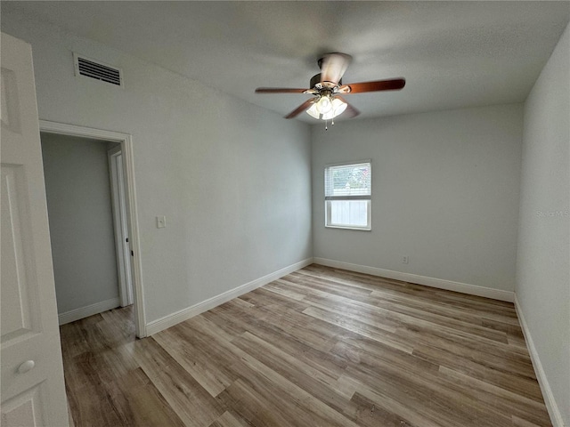 7608 Lakeside Blvd, Tampa, FL 33614 - photo 8