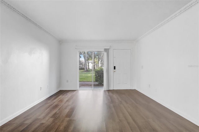 4215 S Semoran Blvd Unit 3, Orlando, FL 32822 - unfurnished room with dark wood-style flooring and ornamental molding