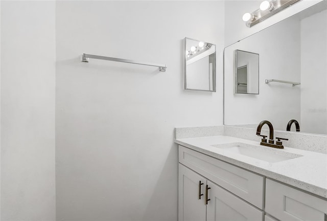 4215 S Semoran Blvd Unit 3, Orlando, FL 32822 - bathroom with vanity