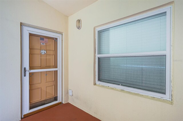 13000 Gulf Blvd Unit 109, Madeira Beach, FL 33708 - entrance to property with stucco siding