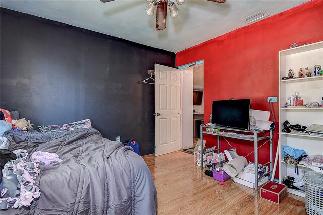 15204 Westminister Ave, Clearwater, FL 33760 - photo 14