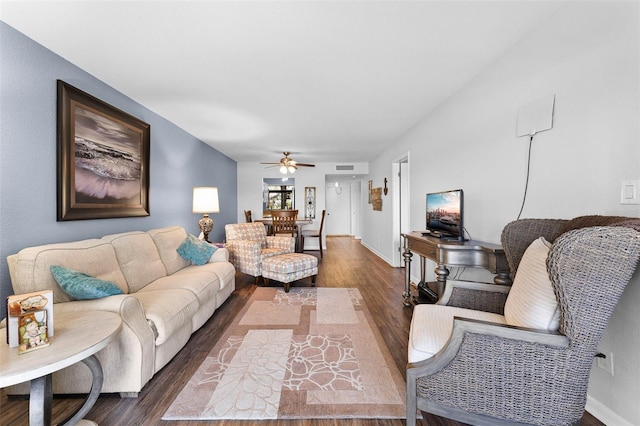 1901 Oyster Catcher Ln Unit 823, Clearwater, FL 33762 - living area with visible vents, baseboards, ceiling fan, and wood finished floors