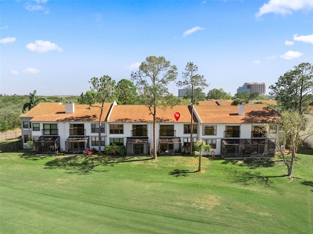 1901 Oyster Catcher Ln Unit 823, Clearwater, FL 33762 - exterior space featuring a lawn