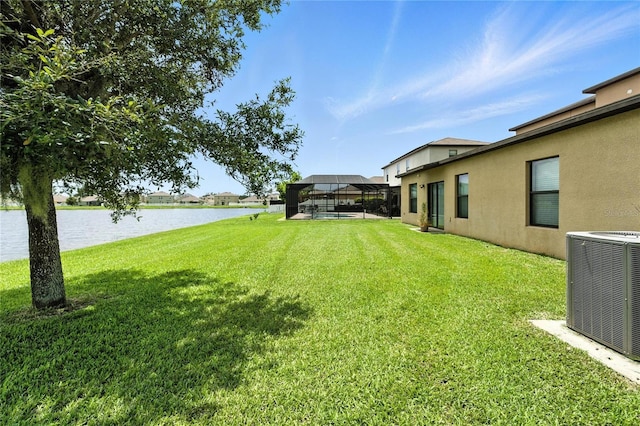 14050 Arbor Pines Dr, Riverview, FL 33579 - view of grassy yard featuring a water view