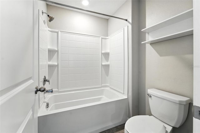 14050 Arbor Pines Dr, Riverview, FL 33579 - full bath featuring washtub / shower combination