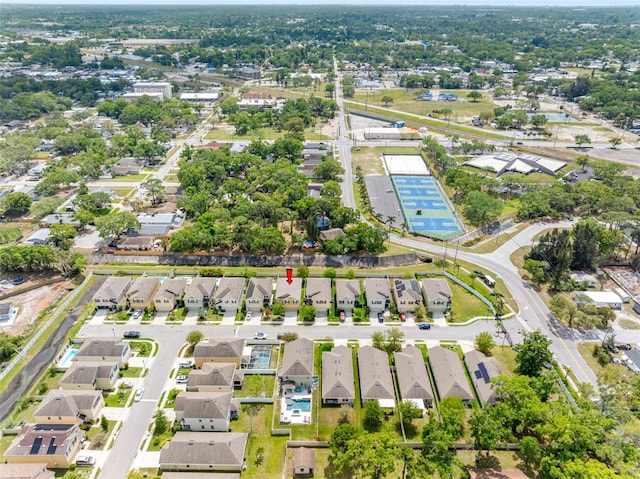 5946 81st Ave N, Pinellas Park, FL 33781 - bird's eye view featuring a residential view