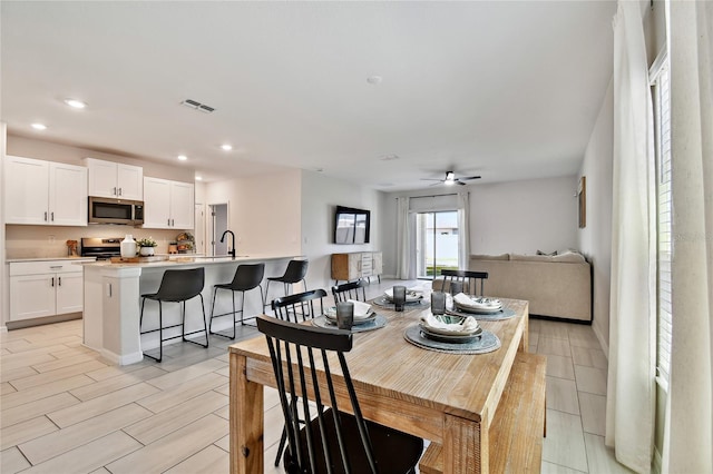 22287 Storybook Cabin Way, Land O Lakes, FL 34637