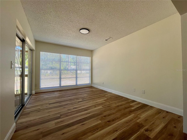 10408 N 50th St Unit 1/2, Tampa, FL 33617 - photo 10