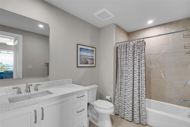 full bathroom with toilet, visible vents, recessed lighting, shower / bath combo with shower curtain, and vanity