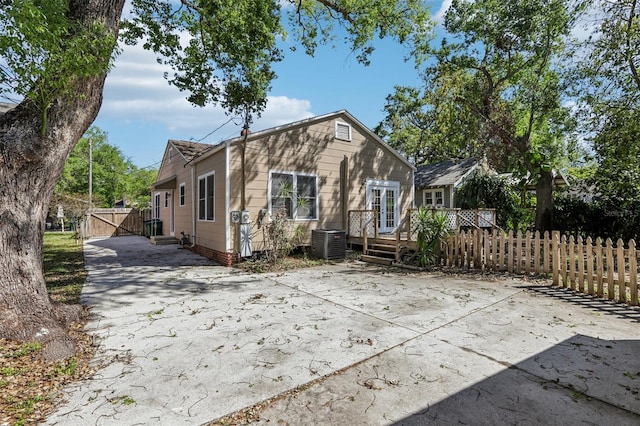 933 E Shadowlawn Ave, Tampa, FL 33603 - photo 21