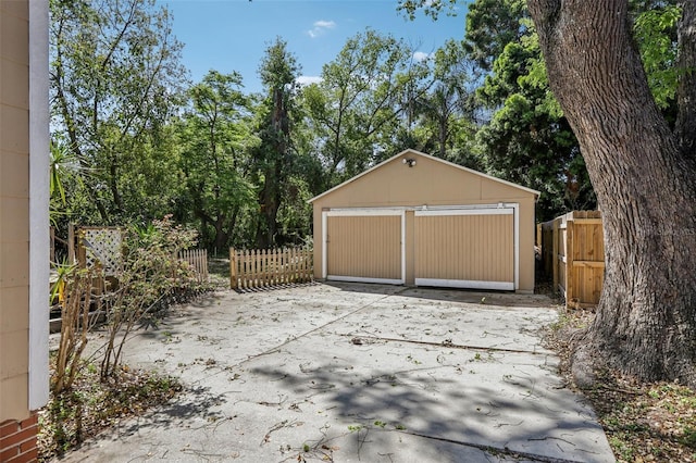 933 E Shadowlawn Ave, Tampa, FL 33603 - photo 25