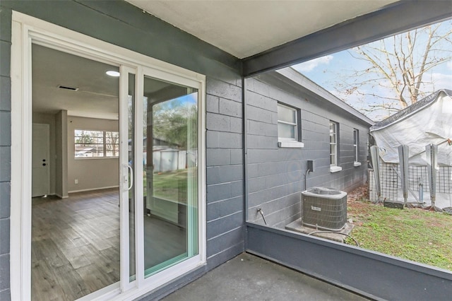 7711 Amherst St Unit A & B, Tampa, FL 33625 - view of unfurnished sunroom