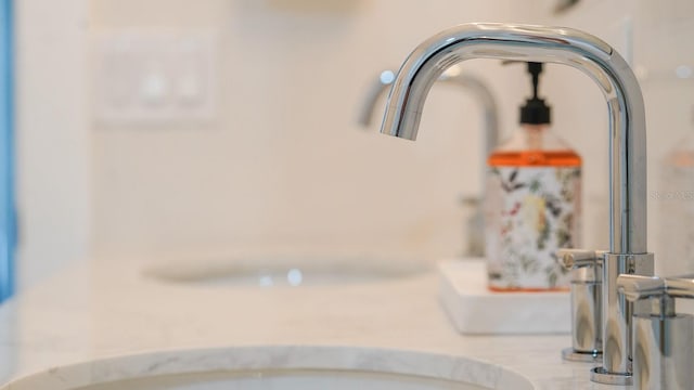 4530 5th Ave S, Saint Petersburg, FL 33711 - bathroom view
