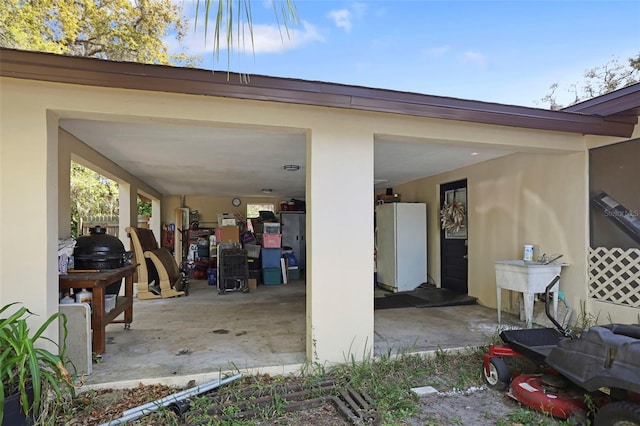 9825 Casey Dr, New Port Richey, FL 34654 - view of patio / terrace featuring a sink