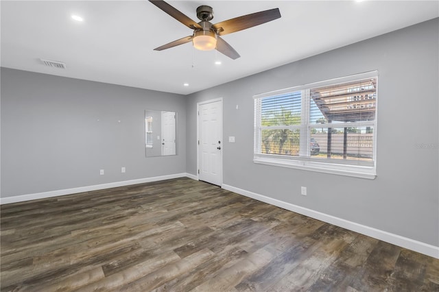 9105 W Hillsborough Ave Unit I102, Tampa, FL 33615 - entryway featuring visible vents, baseboards, ceiling fan, recessed lighting, and dark wood-type flooring