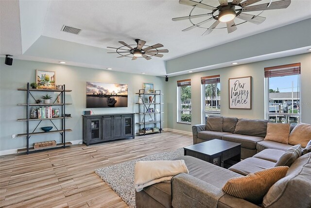 1361 46th Ave NE, Saint Petersburg, FL 33703 - photo 8