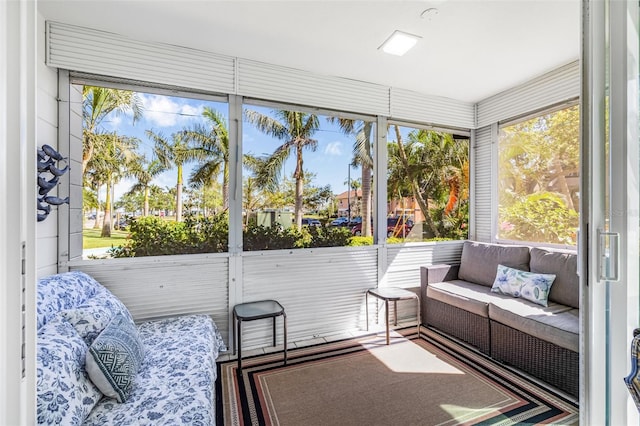 615 10th Ave NE Unit 1, Saint Petersburg, FL 33701 - sunroom with an outdoor hangout area and a healthy amount of sunlight
