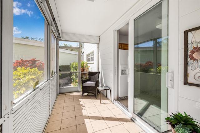 615 10th Ave NE Unit 1, Saint Petersburg, FL 33701 - view of sunroom