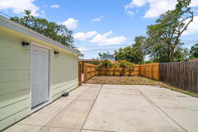 2585 9th Ave N, Saint Petersburg, FL 33713 - view of patio / terrace with a fenced backyard