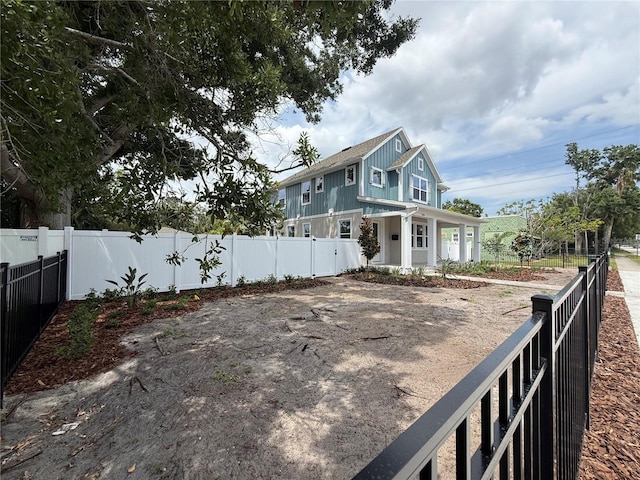 5235 9th Ave N, Saint Petersburg, FL 33710 - view of front of house with fence private yard