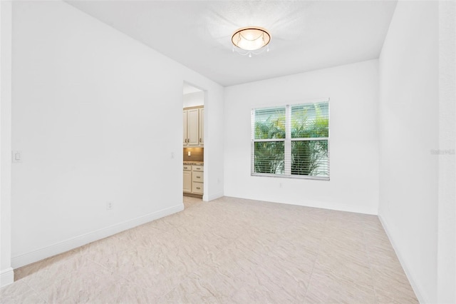 30900 Spruceberry Ct, Wesley Chapel, FL 33543 - empty room featuring baseboards