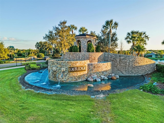 30900 Spruceberry Ct, Wesley Chapel, FL 33543 - community / neighborhood sign featuring a lawn