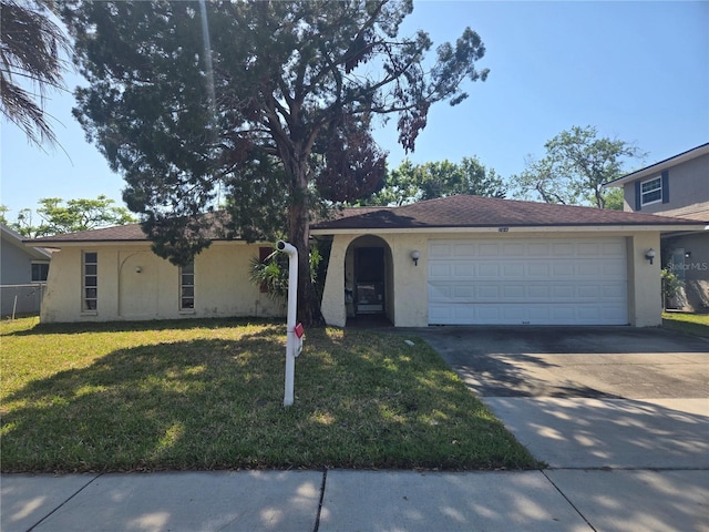 704 Lemonwood Dr, Oldsmar, FL 34677 - photo 1