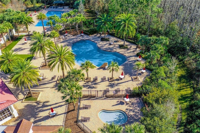 19123 Sunset Bay Dr, Land O Lakes, FL 34638 - community pool featuring fence
