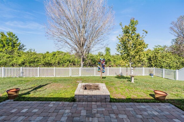 8247 Westhaven Dr, Land O Lakes, FL 34638 - view of yard featuring a patio area