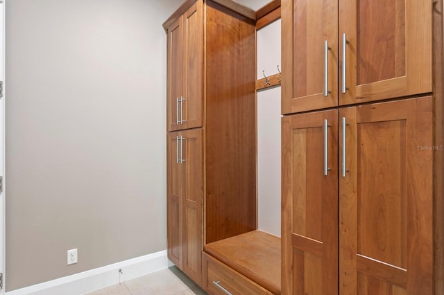 47 Martinique Ave, Tampa, FL 33606 - interior space featuring baseboards and light tile patterned floors