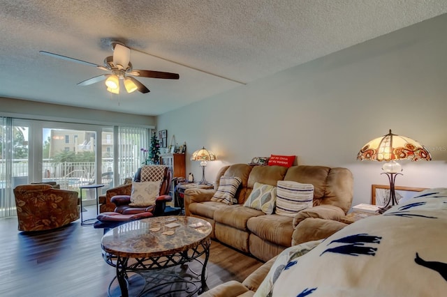 225 Country Club Dr Unit 1104, Largo, FL 33771 - photo 3