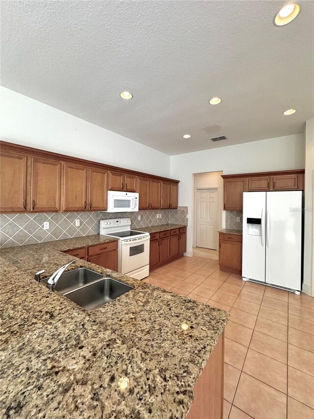 5525 Thorngrove Way, Spring Hill, FL 34609 - photo 22