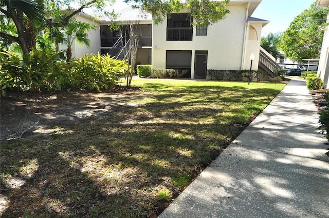 3358 Mermoor Dr Unit 2106, Palm Harbor, FL 34685 - exterior space featuring stairway