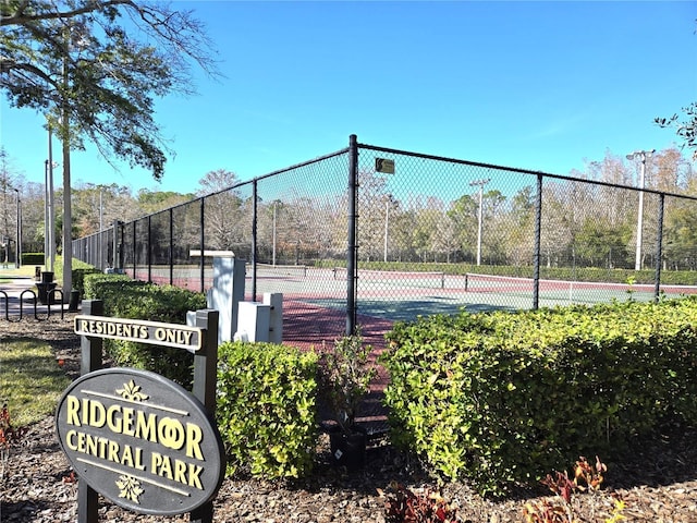 3358 Mermoor Dr Unit 2106, Palm Harbor, FL 34685 - view of tennis court with fence